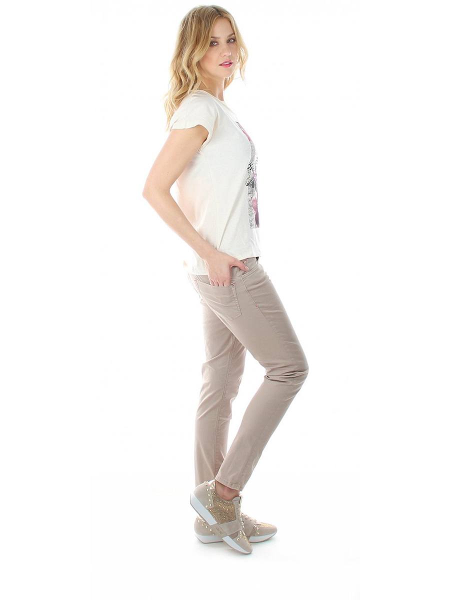 T-Shirt-Donna-Bianca-con-Stampa-T16016J7662---Liu-Jo-Sport-2 T-Shirt-Donna-Bianca-con-Stampa-T16016J7662---Liu-Jo-Sport-2
