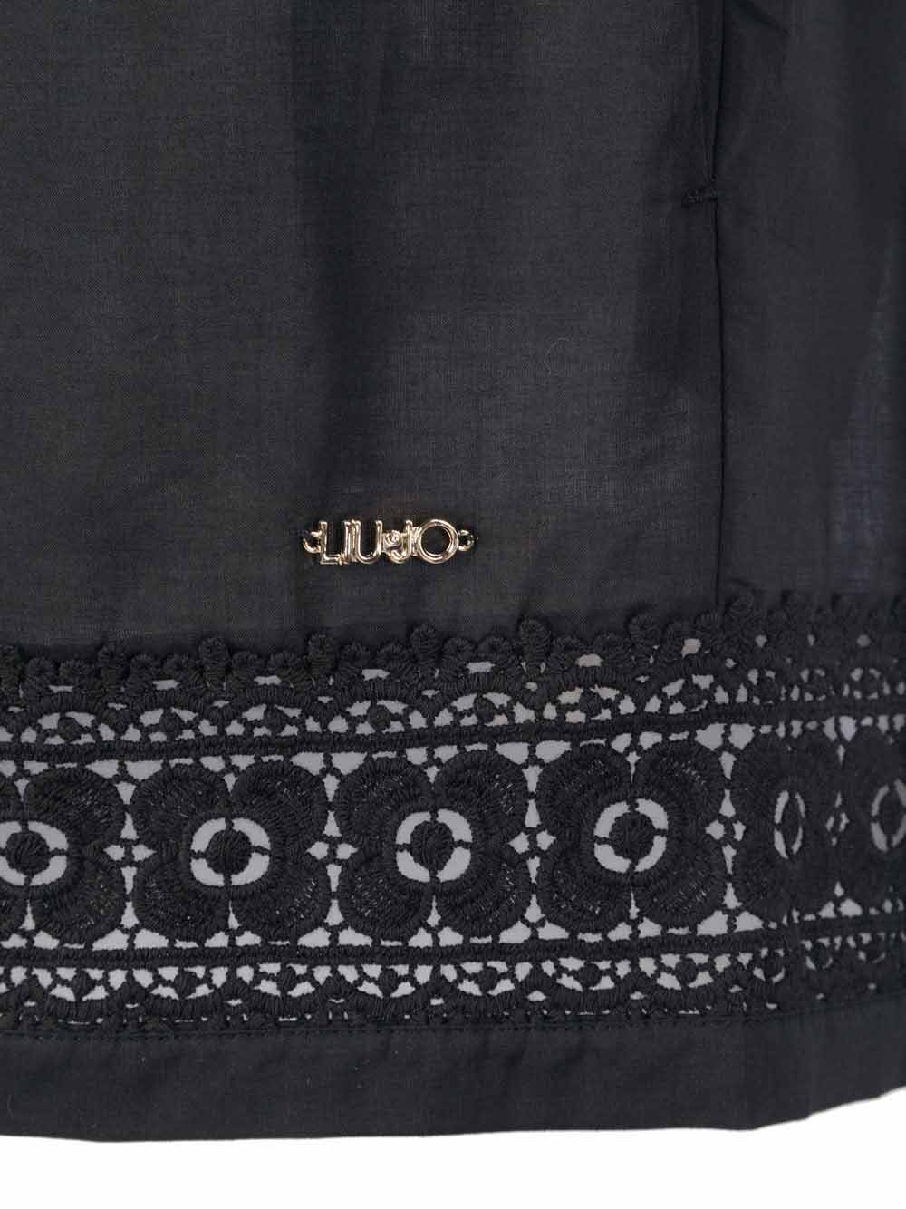 Pantaloncino Gonna Liu Jo Beachwear con Pizzo Nero - V18059T515622222 Pantaloncino Gonna Liu Jo Beachwear con Pizzo Nero - V18059T515622222