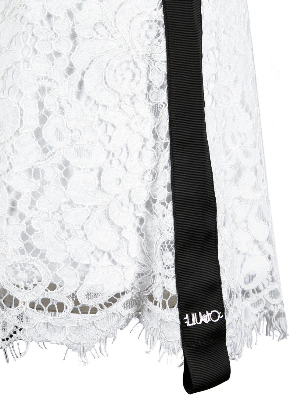 Shorts Donna Liu Jo Sport in Pizzo Bianco - T19150J565010601 Shorts Donna Liu Jo Sport in Pizzo Bianco - T19150J565010601