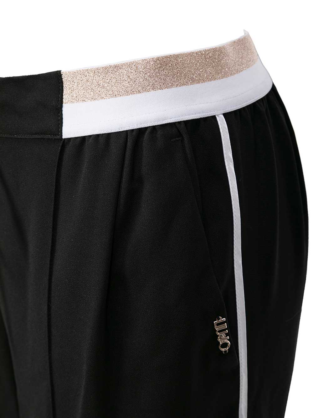 Pantalone Sport Donna Liu Jo Sport Nero semi-elegante in crèpe tecnica e cascante - TA0030T842322222 Pantalone Sport Donna Liu Jo Sport Nero semi-elegante in crèpe tecnica e cascante - TA0030T842322222